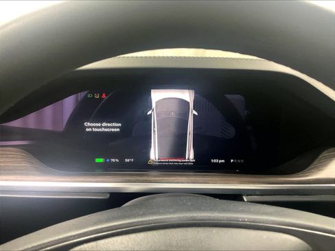 Used 2022 Tesla Model S image 24