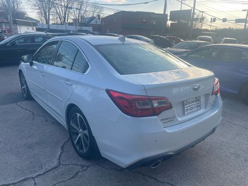 Used 2018 Subaru Legacy 3.6R Limited image 10