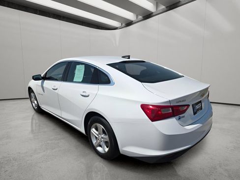 Used 2023 Chevrolet Malibu LS FWD image 3