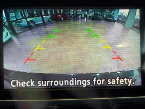 Used 2017 Nissan Altima 2.5 SR w/ Midnight Edition Package image 17