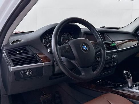 Used 2013 BMW X5 xDrive35i image 9