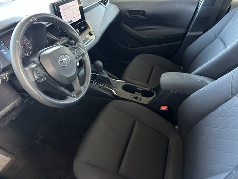 Used 2023 Toyota Corolla LE image 9
