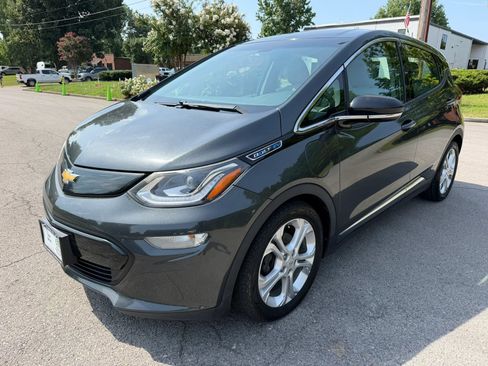 Used 2018 Chevrolet Bolt LT FWD image 10