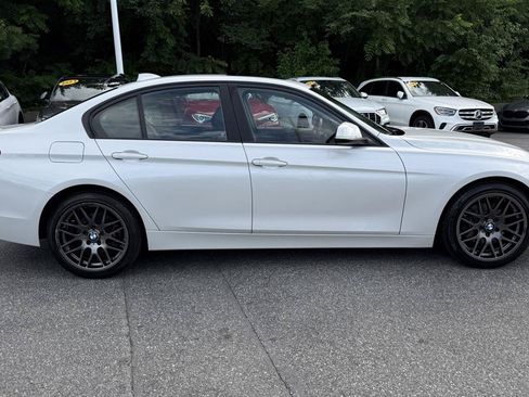 Used 2018 BMW 320i xDrive Sedan AWD/4WD image 19