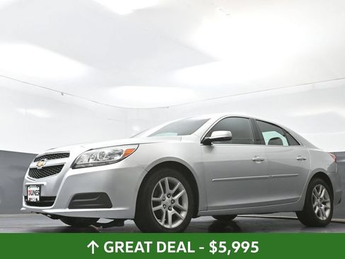 Used 2014 Chevrolet Malibu LT FWD image 52