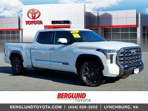 Used 2025 Toyota Tundra Platinum AWD/4WD image 1