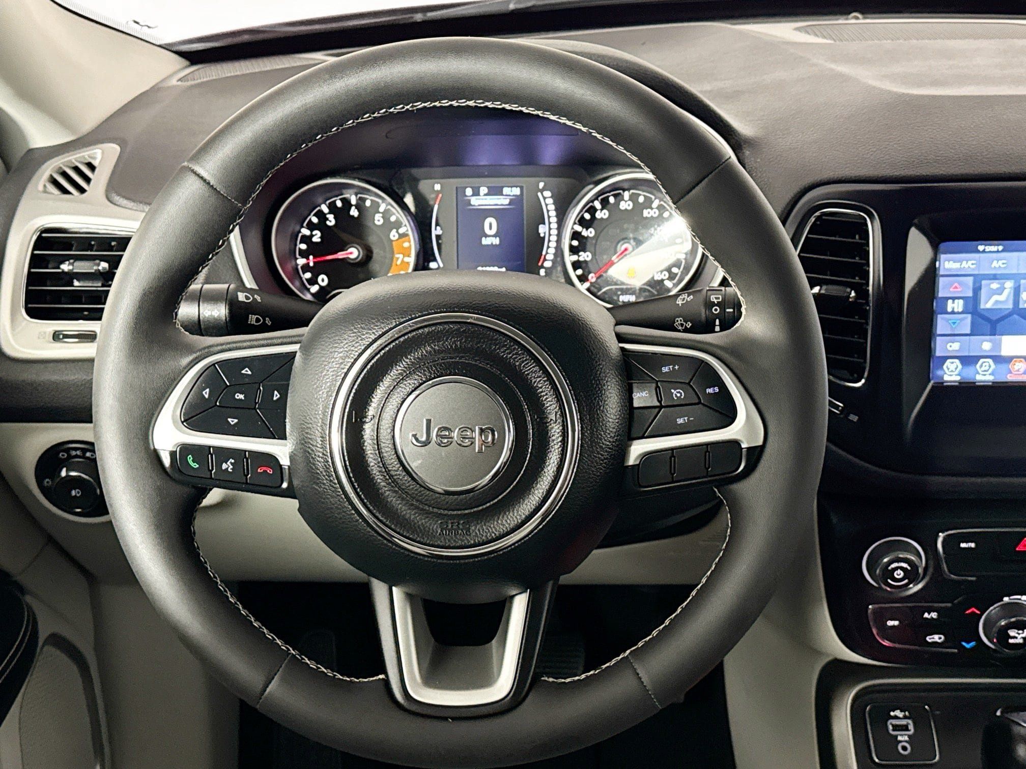 Used 2021 Jeep Compass Latitude FWD image 25