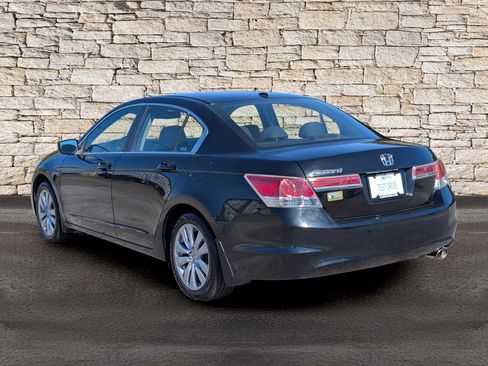 Used 2011 Honda Accord EX-L image 7