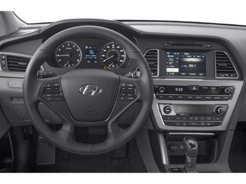 Used 2015 Hyundai Sonata Sport w/ Option Group 04 FWD image 10
