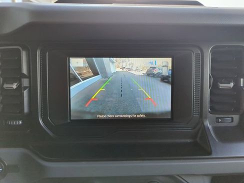 Used 2022 Ford Bronco Big Bend image 28