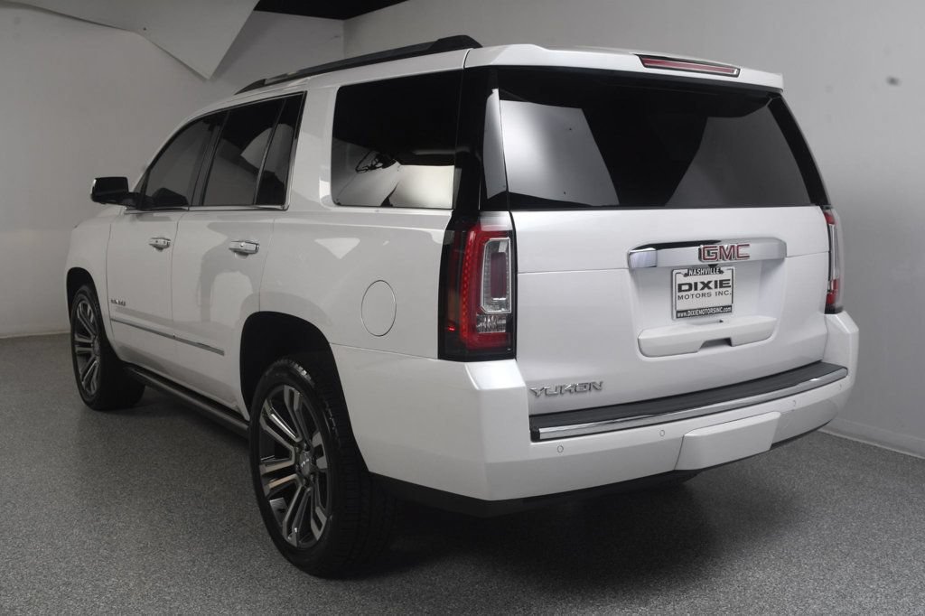 Used 2018 GMC Yukon Denali w/ Denali Ultimate Package AWD/4WD image 9