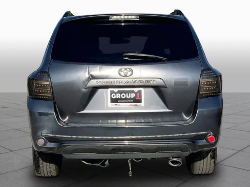 Used 2010 Toyota Highlander 2WD w/ Extra Value Pkg 2 image 4