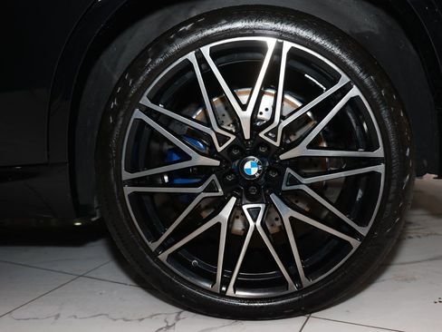 Used 2021 BMW X5 M w/ Competition Package image 40