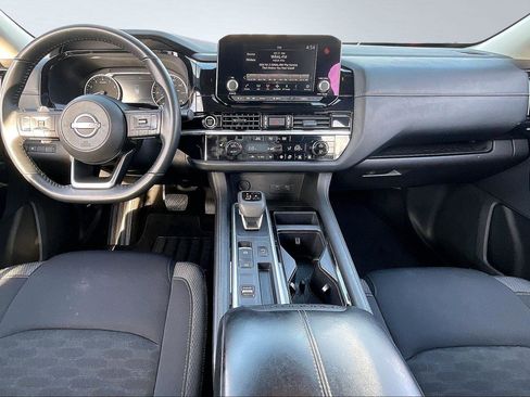 Certified 2024 Nissan Pathfinder SV image 17