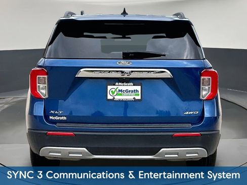 Used 2023 Ford Explorer XLT w/ Equipment Group 202A AWD/4WD image 7