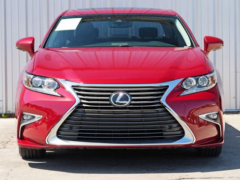Used 2018 Lexus ES 350 w/ Premier Package image 6