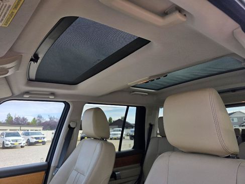 Used 2013 Land Rover LR4 HSE AWD/4WD image 19