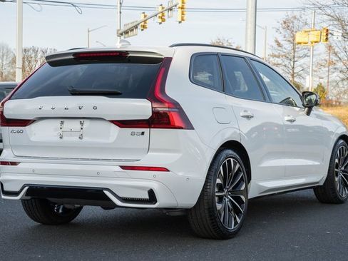 New 2026 Volvo XC60 B5 Ultra w/ Protection Package Premier image 4