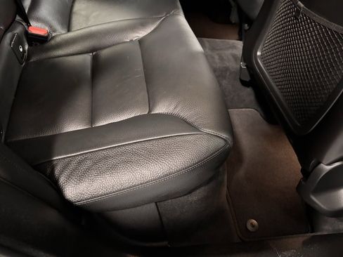 Certified 2025 Volvo XC60 B5 Plus image 23