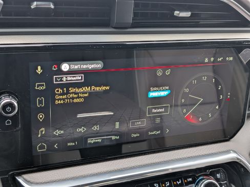 Used 2024 GMC Sierra 2500 Denali w/ Denali Reserve Package image 28