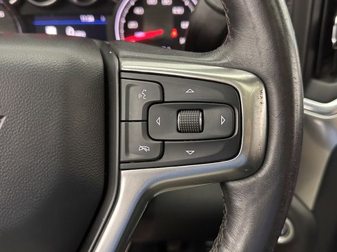 Used 2022 Chevrolet Silverado 1500 LTZ w/ LTZ Premium Package image 18