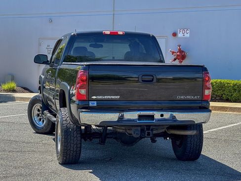 Used 2003 Chevrolet Silverado 2500 LT AWD/4WD image 14