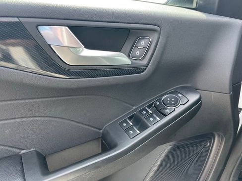 Used 2024 Ford Escape ST-Line w/ Tech Pack #1 image 11