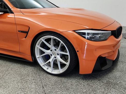 Used 2020 BMW M4 Coupe w/ Competition Package RWD image 22