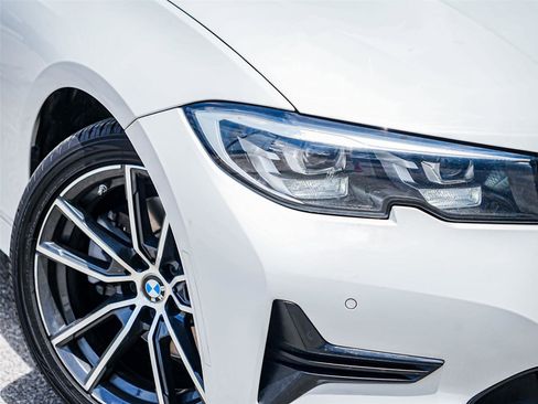 Used 2019 BMW 330i Sedan RWD image 3