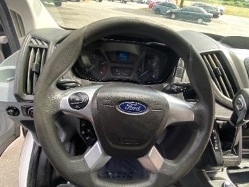 Used 2018 Ford Transit 250 148 Low Roof RWD image 18