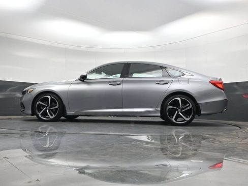 Used 2018 Honda Accord Sport image 43