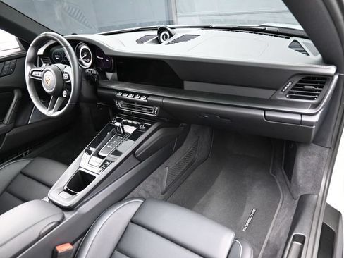 Certified 2024 Porsche 911 Carrera GTS RWD image 29