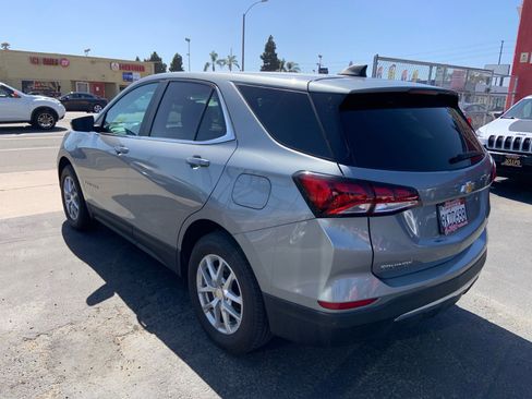 Used 2024 Chevrolet Equinox LT w/ Driver Convenience Package AWD/4WD image 4