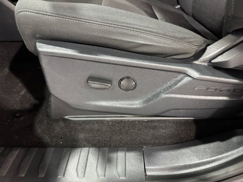 Used 2022 Ford F150 XLT w/ Equipment Group 301A Mid AWD/4WD image 19