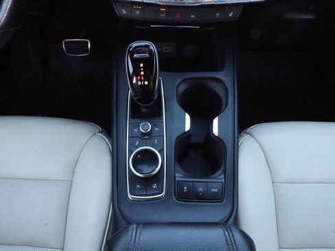 Used 2021 Cadillac XT4 Sport image 10