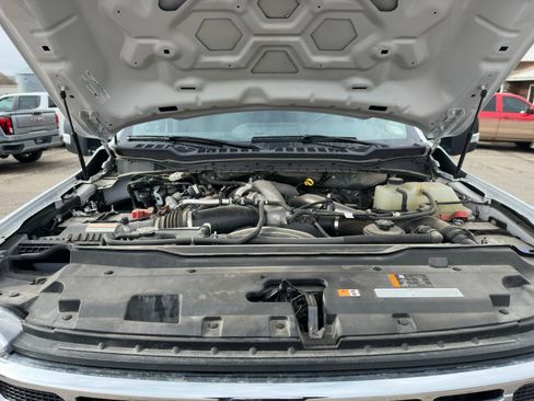 Used 2024 Ford F550 4x4 Crew Cab Super Duty image 28
