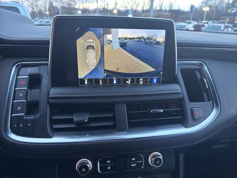 Used 2024 GMC Yukon AT4 w/ Technology Package image 15