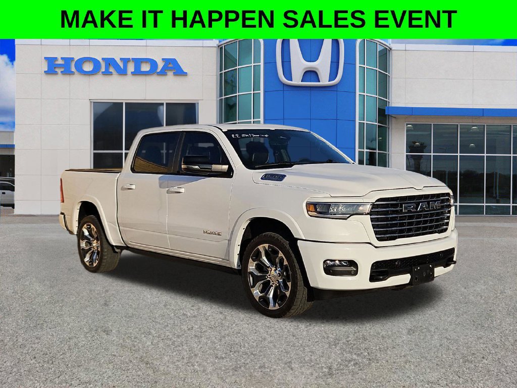 Used 2026 RAM 1500 Laramie AWD/4WD image 15