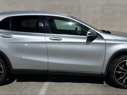 Used 2017 Mercedes-Benz GLA 250 image 3