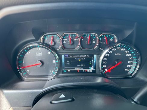 Used 2018 Chevrolet Silverado 1500 High Country AWD/4WD image 45