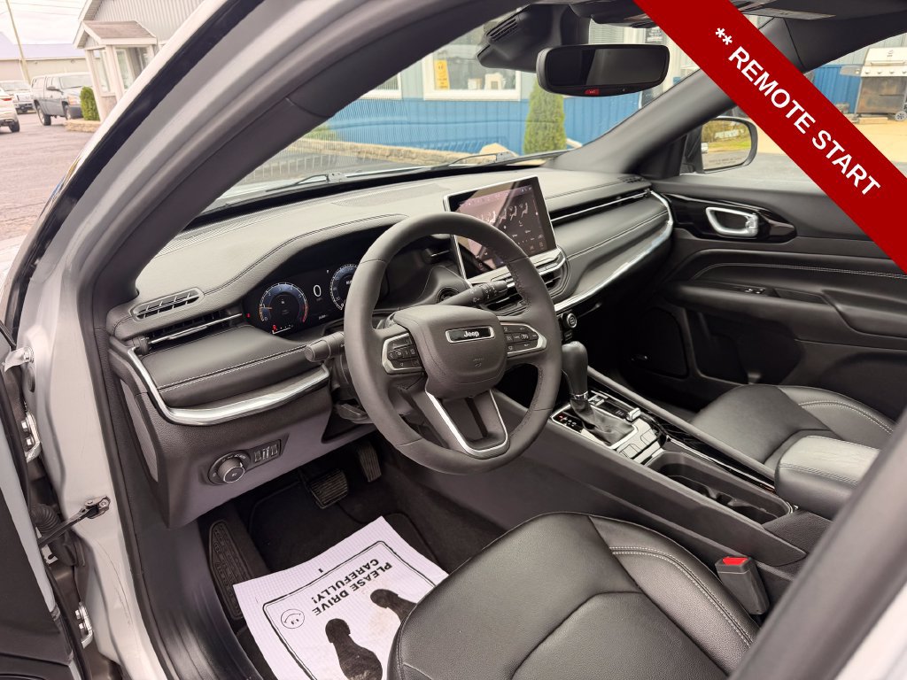 Used 2024 Jeep Compass Limited w/ High Altitude Package AWD/4WD image 14