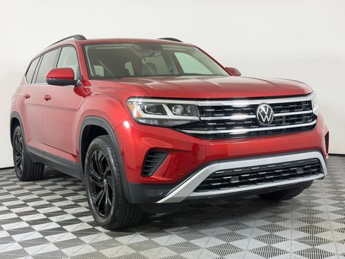 Used 2023 Volkswagen Atlas SE w/ Panoramic Sunroof Package AWD/4WD image 7
