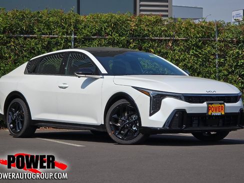 New 2026 Kia K4 GT-Line Turbo FWD image 1