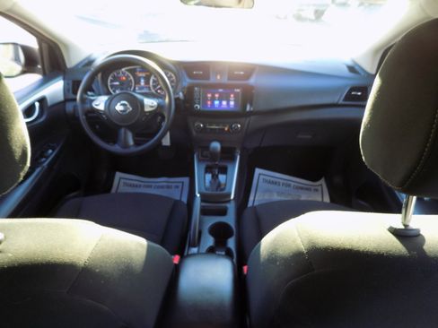 Used 2019 Nissan Sentra S image 18