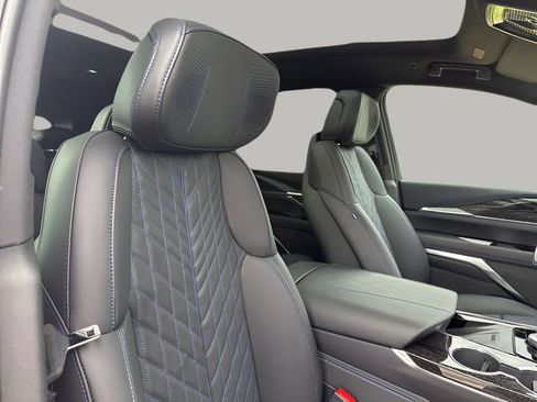 New 2026 Cadillac Escalade IQ Sport 1 w/ LPO, ONYX Package image 15