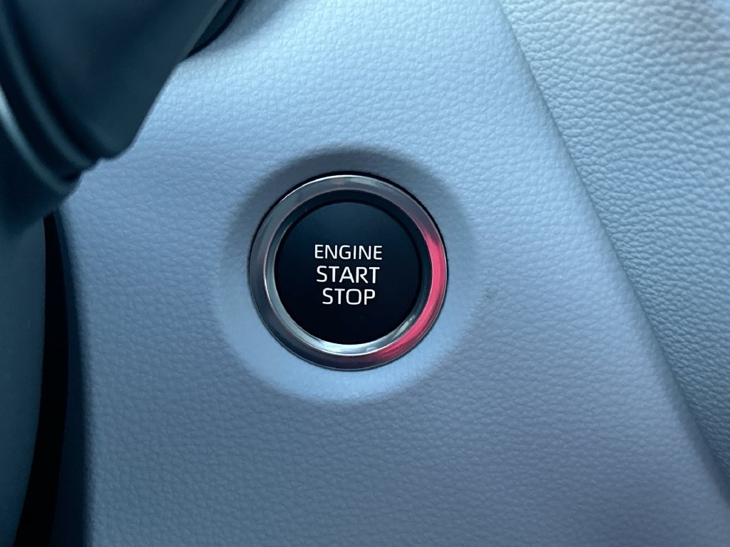 Used 2026 Toyota Corolla SE FWD image 18