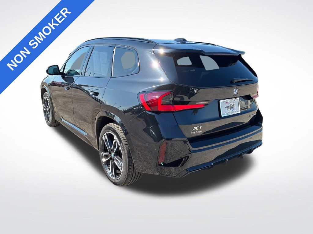 Used 2025 BMW X1 xDrive28i w/ M Sport Package AWD/4WD image 7