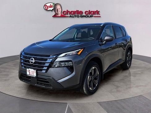 Certified 2025 Nissan Rogue SV w/ SV Premium Package image 2