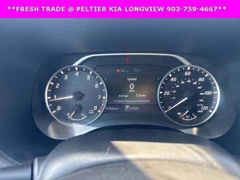 Used 2022 Nissan Frontier SV image 19