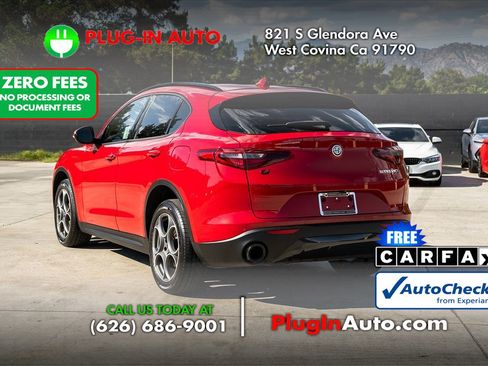 Used 2022 Alfa Romeo Stelvio Sprint RWD image 2